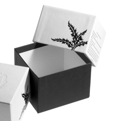 Joya-candle-black-foil-stamp