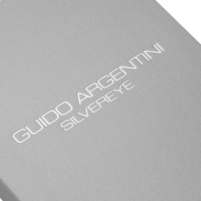 Guido-argentini-silvereye-full-closed